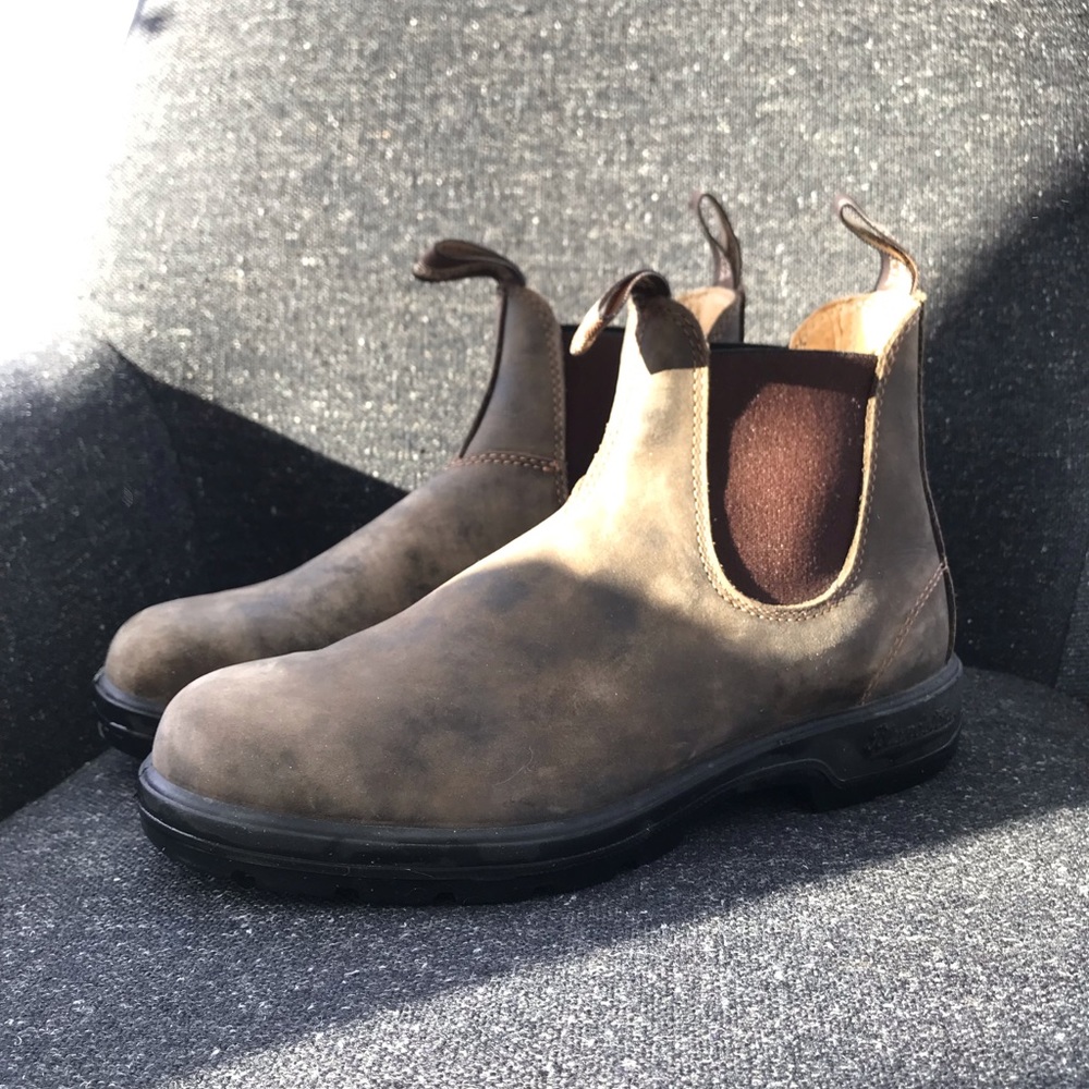Barely worn Blundstone rustic brown size US W 11